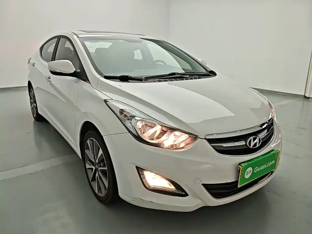 Hyundai Elantra Langdong — миниатюра 4