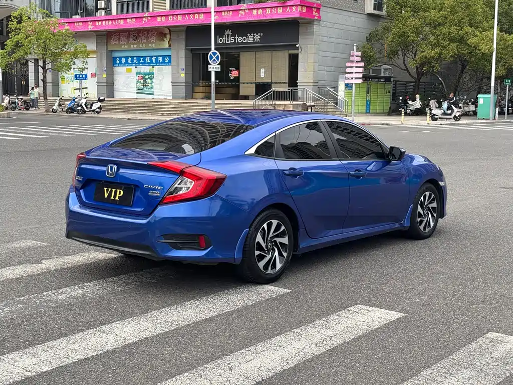 HONDA CIVIC