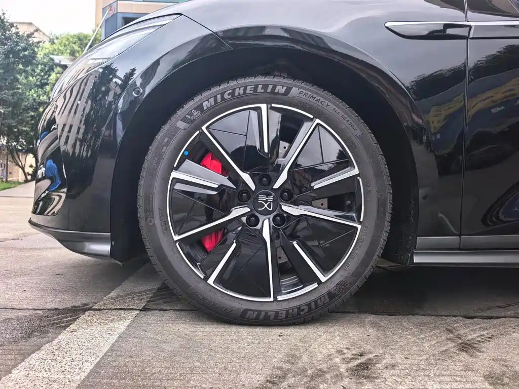 BYD Хань Ли — миниатюра 15