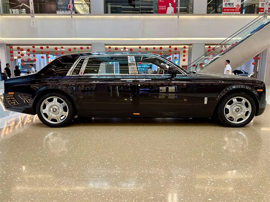 Rolls-Royce — фотографии объявления, Фото 27