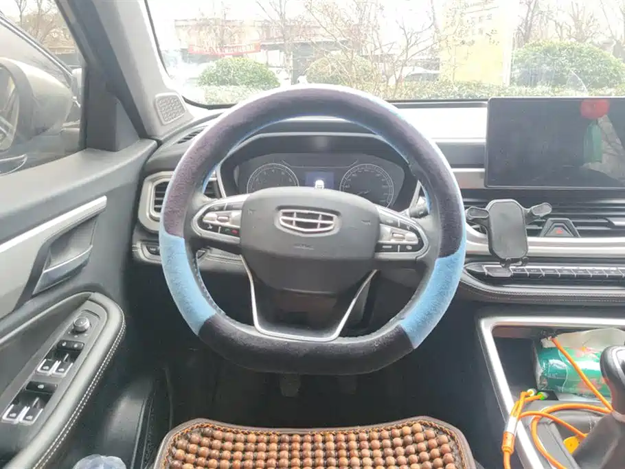 GEELY AUTOMOBILE VISION X6