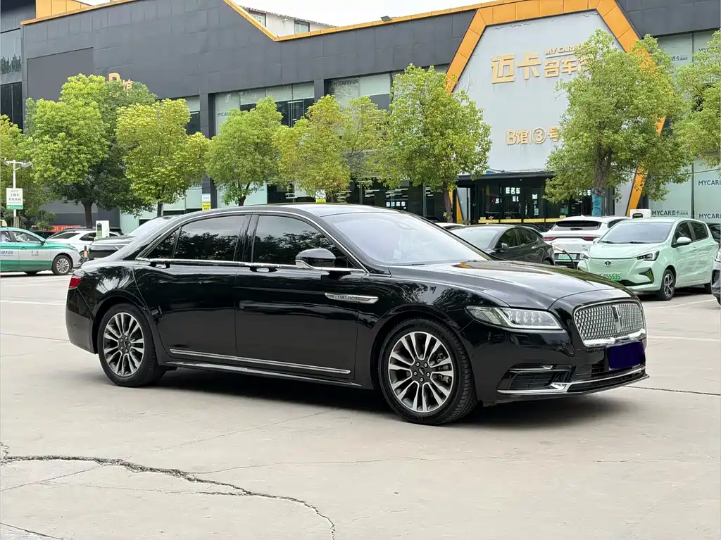 Lincoln Continental — миниатюра 3