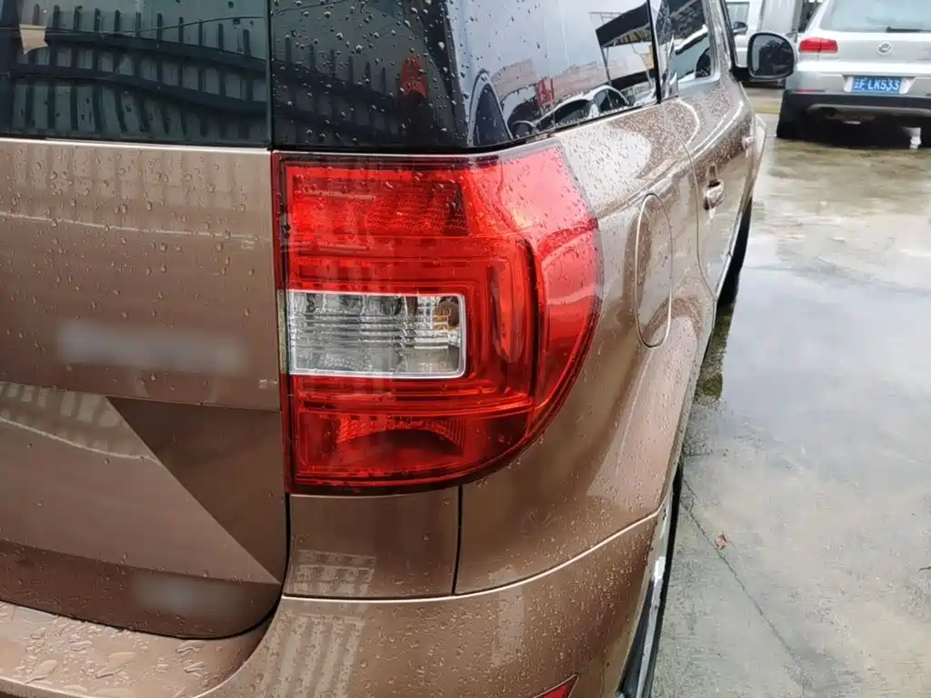 Skoda Yeti — миниатюра 8