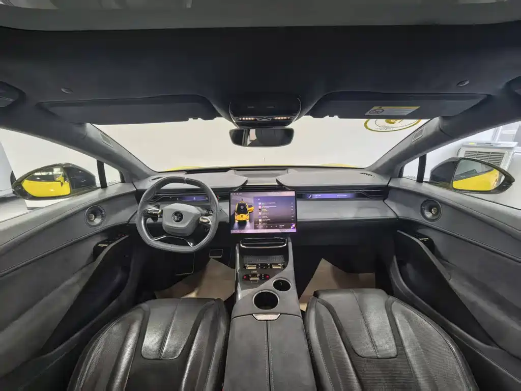 LOTUS SPORTS CAR ELETRE