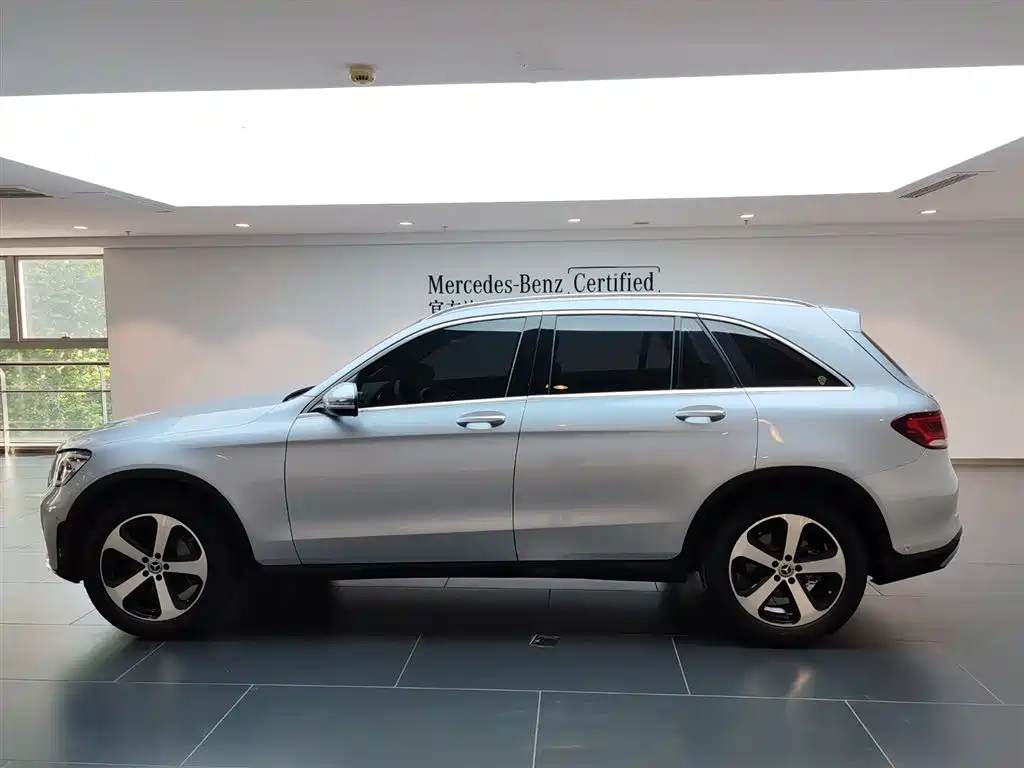 Mercedes-Benz GLC 2022 GLC 260 L 4MATIC