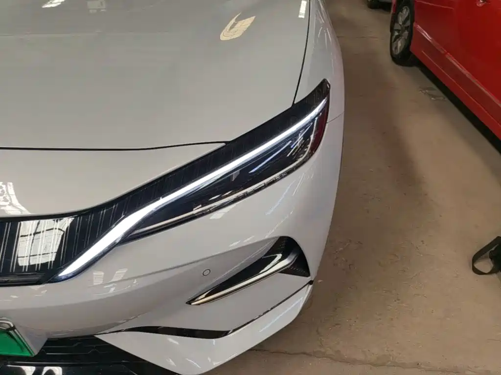 BYD L EV — миниатюра 24