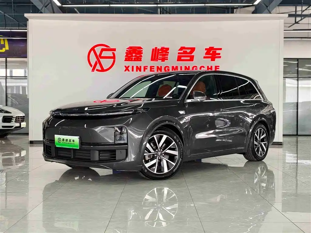 Li Auto Li L8 2024