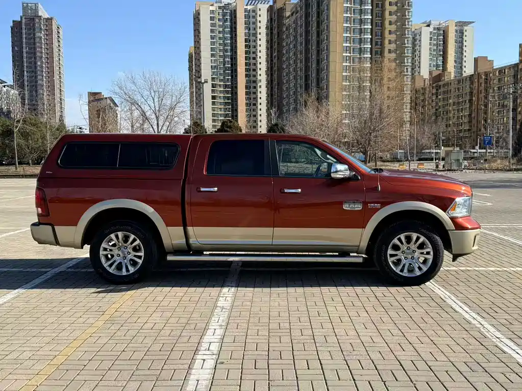 Ram Trucks 2013 1500 5.7L