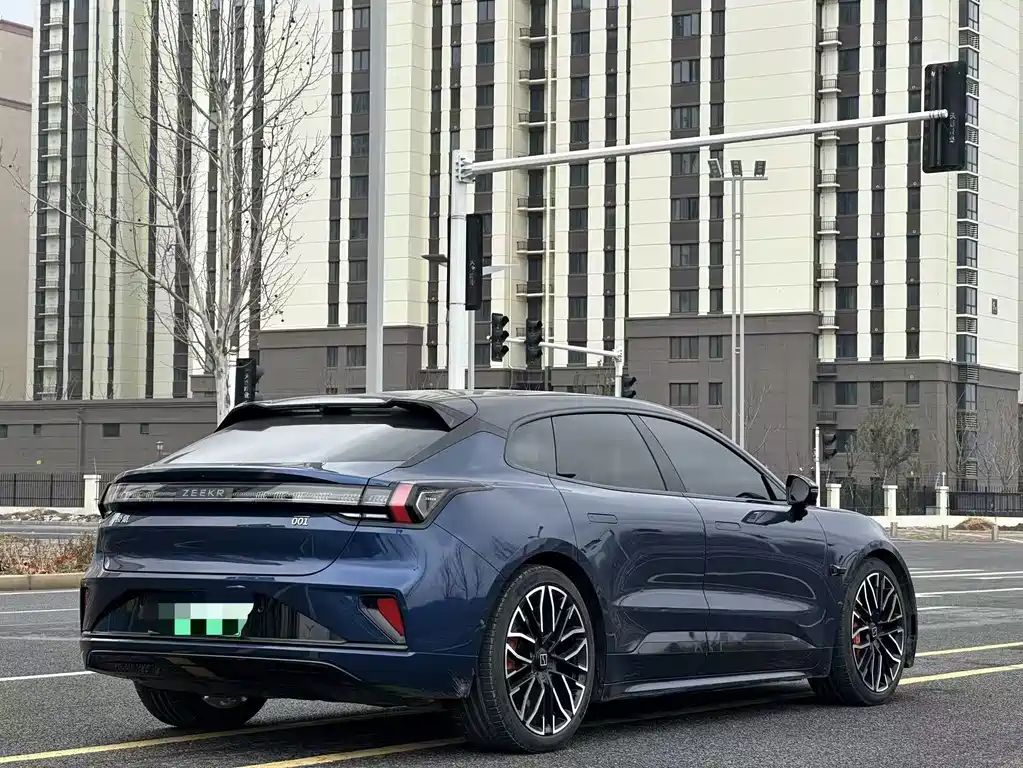 ZEEKR EXTREME KRYPTON 001