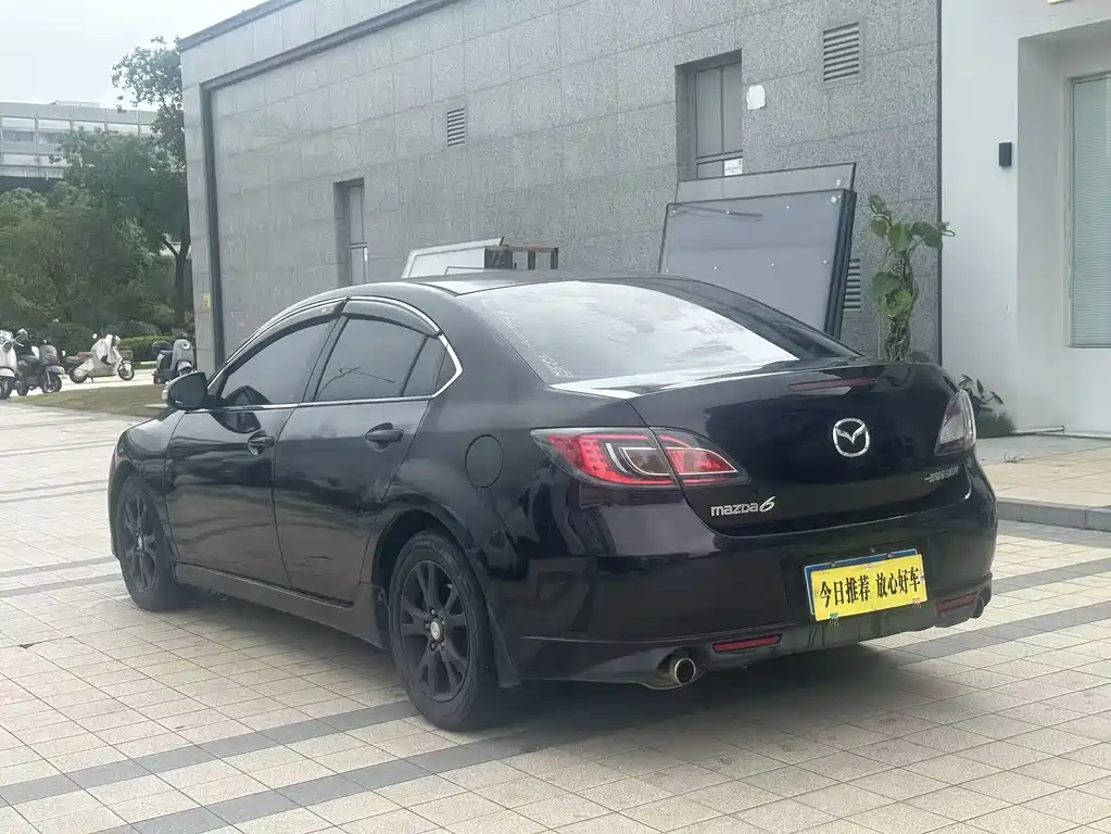 Mazda Ruiyi 2009 2.5L AT Luxury