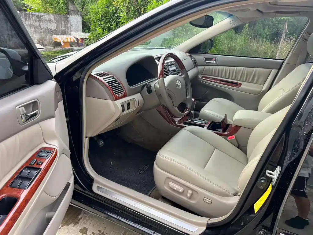 Toyota Camry 05 2.4L AT
