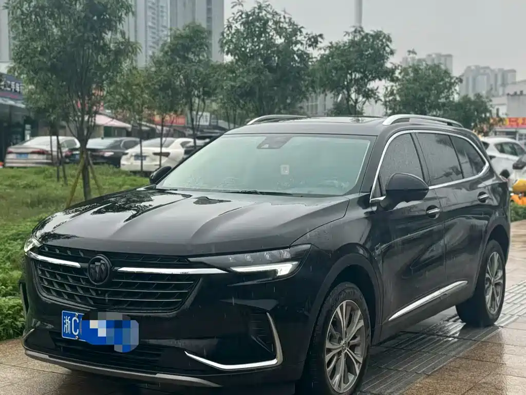 Buick Envision Plus 2023