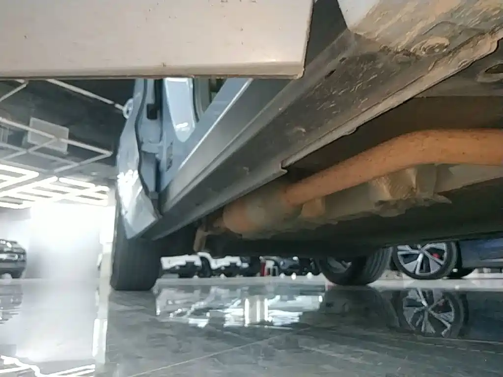 Li Auto Li ONE — миниатюра 21