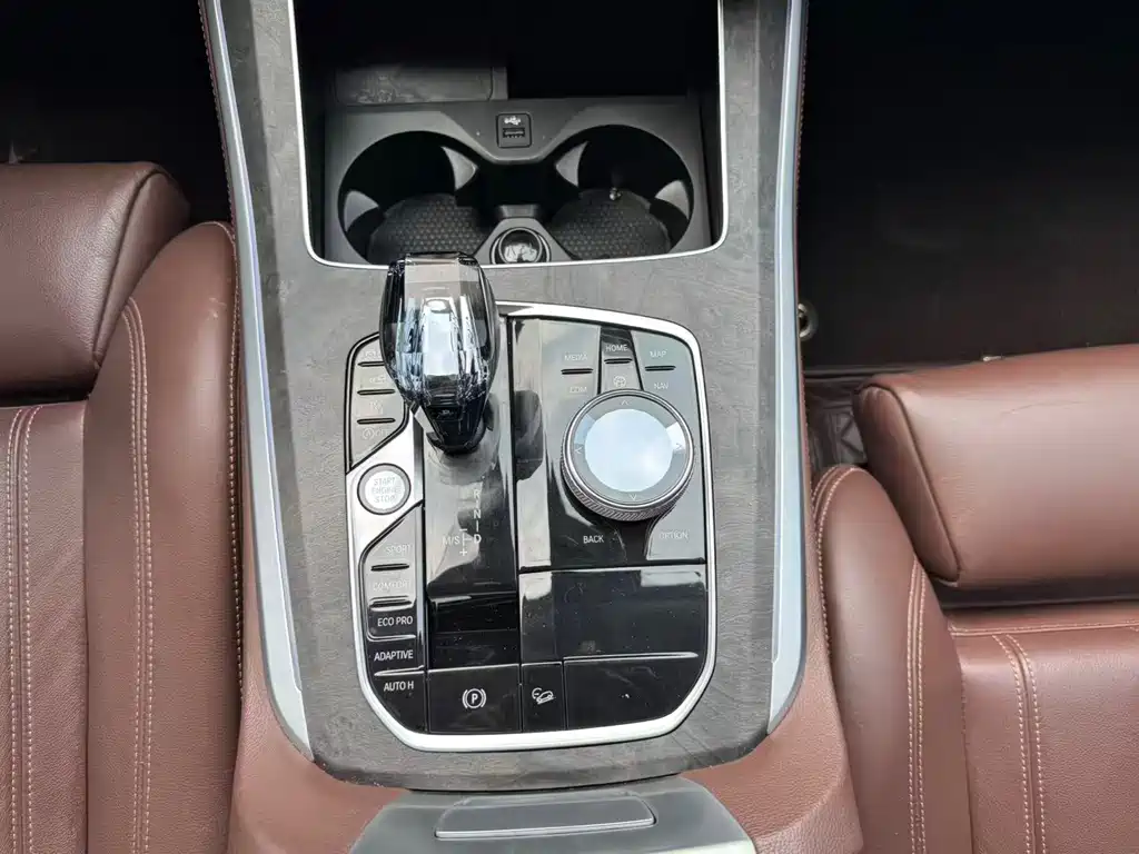 BMW X5 2020 xDrive40i M Sport