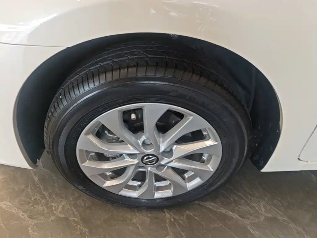 Nissan Sylphy — миниатюра 23