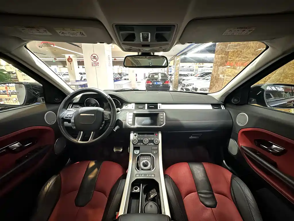 Land Rover Evoque (Import) — миниатюра 16