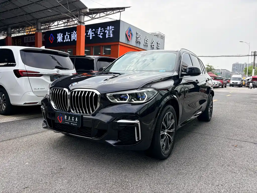 BMW X5 2023
