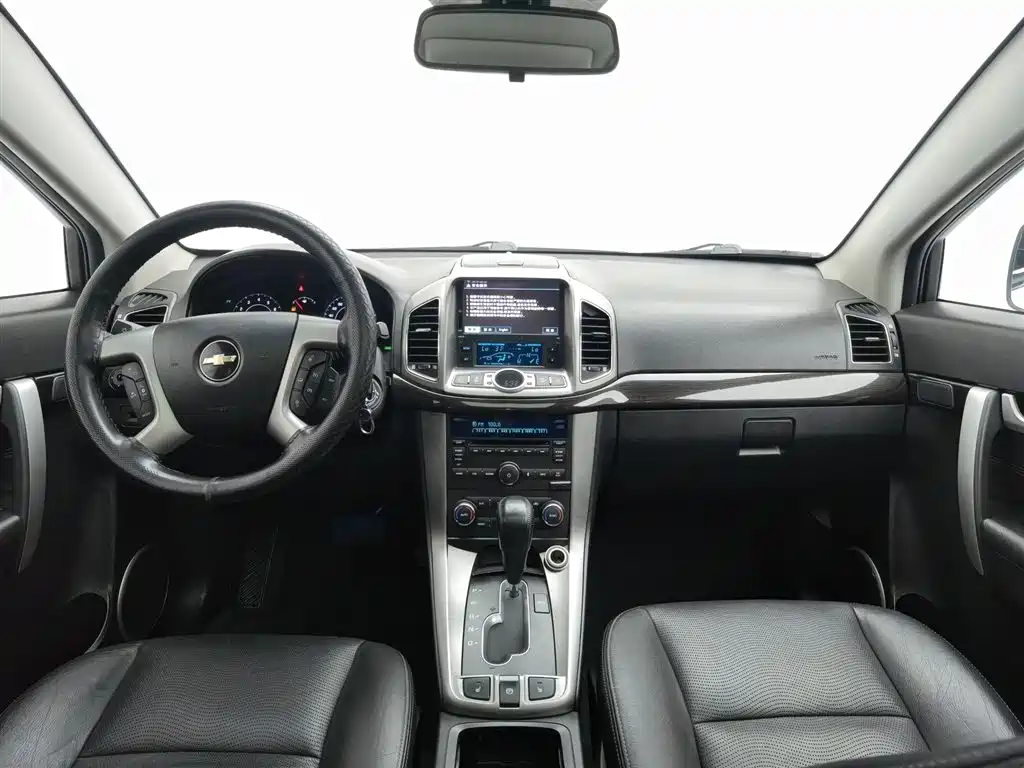 Chevrolet Captiva 2014 2.4L Flagship 7 мест