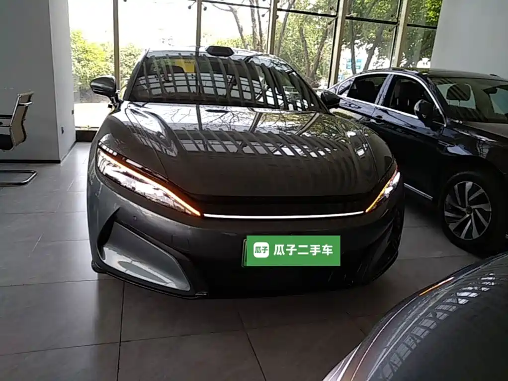 BYD Хань Ли — миниатюра 3