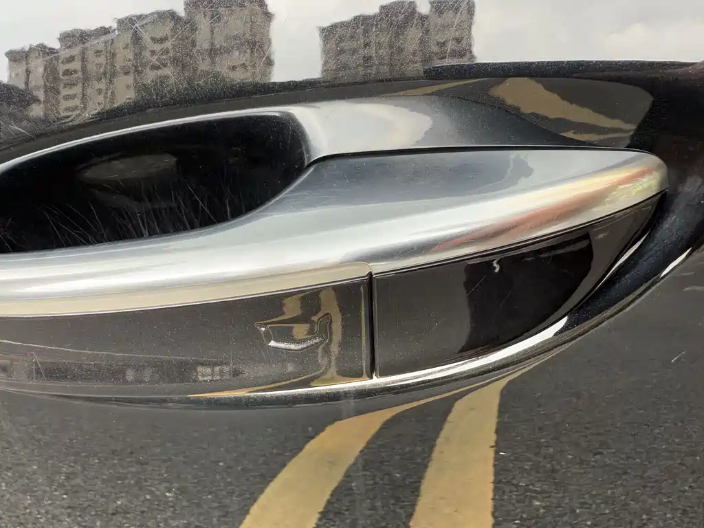 Cadillac CT5 — миниатюра 11