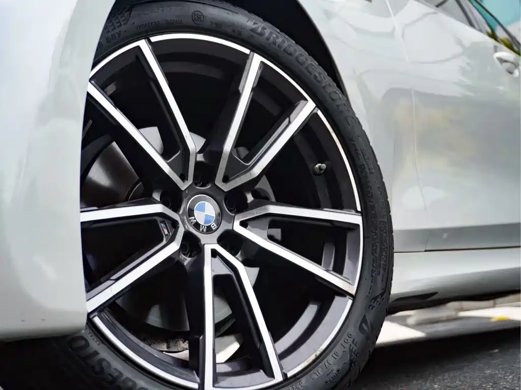 BMW 3 Series 3 2022 325Li M Sport