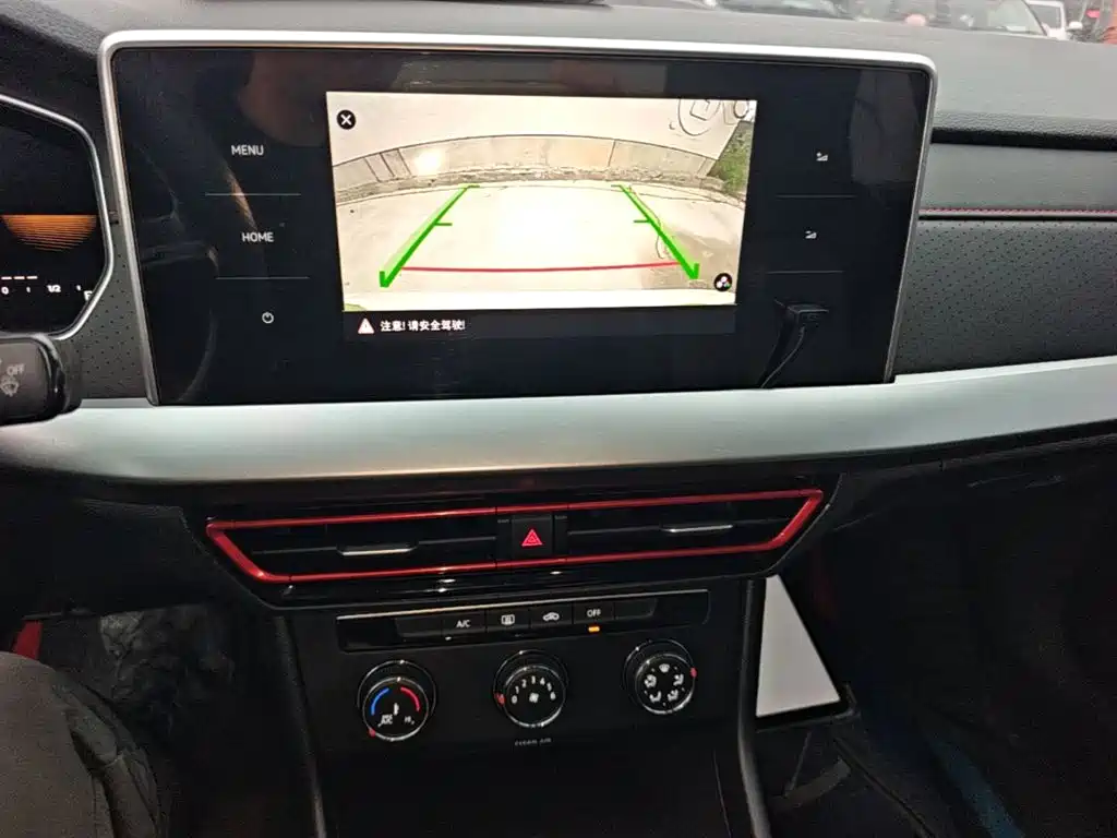 Volkswagen Lavida — миниатюра 13