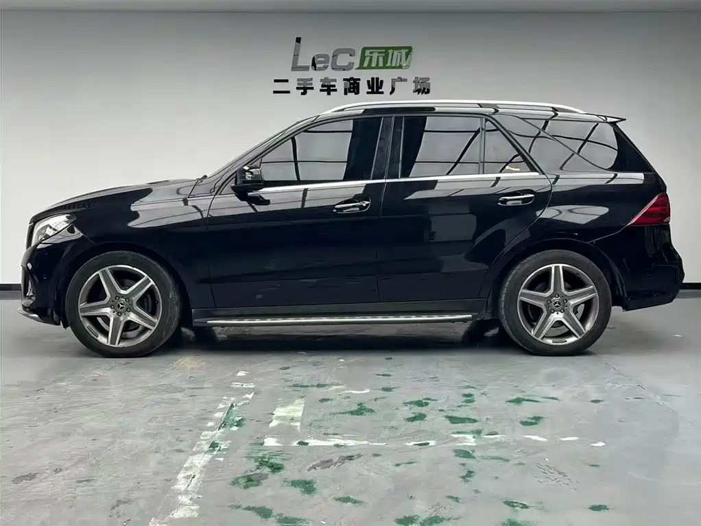 Mercedes-Benz GLE 2017 GLE 400 4MATIC