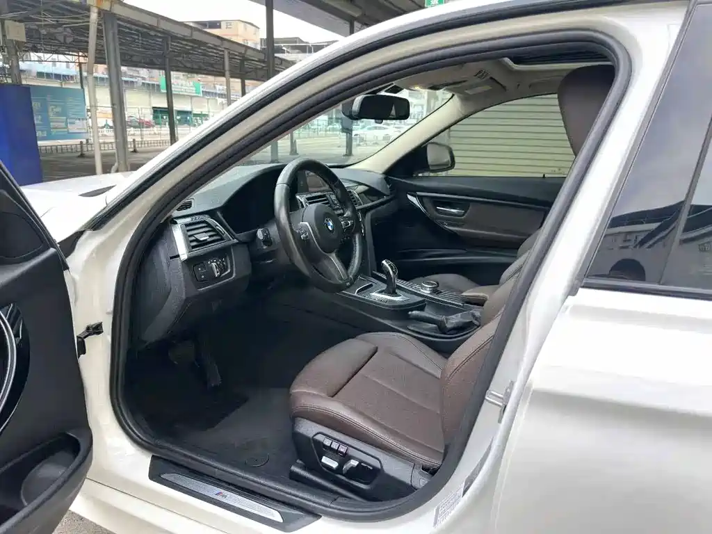 BMW 3 Series — миниатюра 9