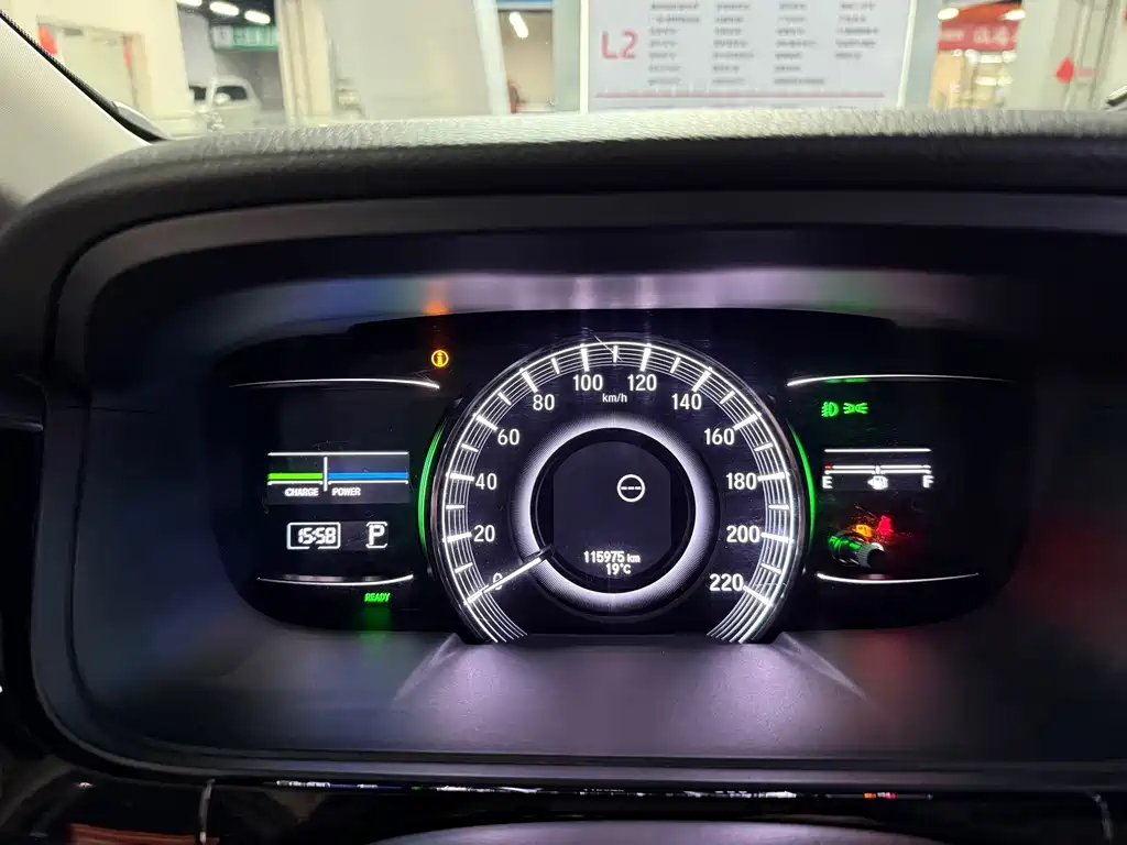 Honda Elysion — миниатюра 10