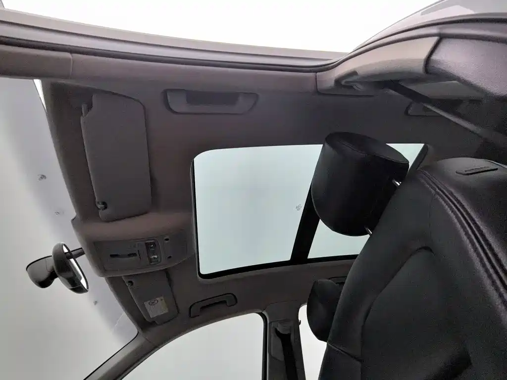 Audi Q3 — миниатюра 14