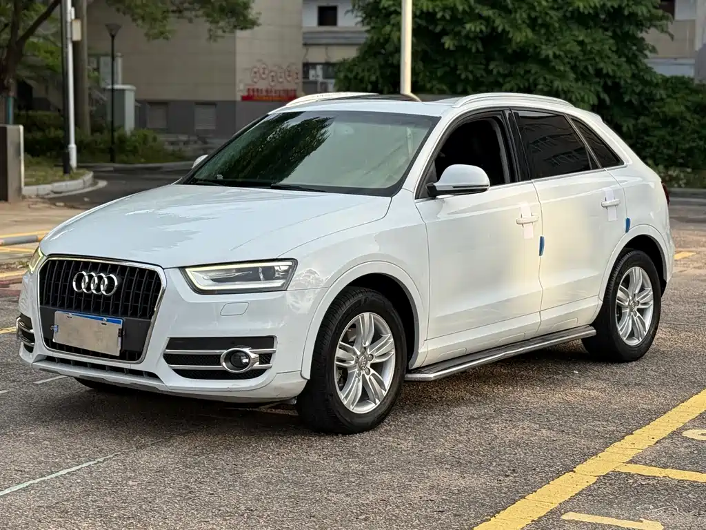 Audi Q3 2015