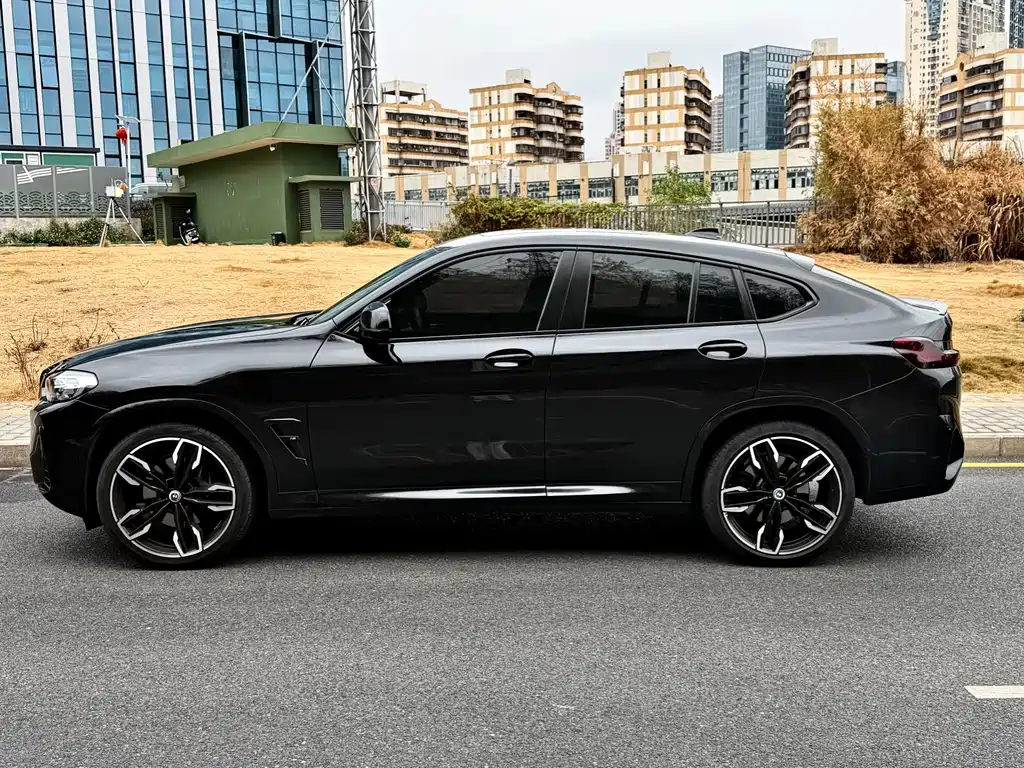 BMW X4 M40I