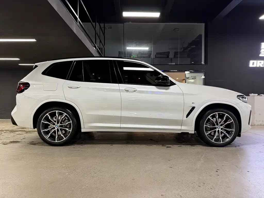 BMW X3 — миниатюра 10