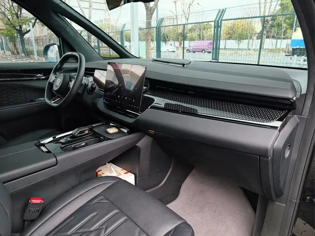 ZEEKR EXTREME KRYPTON 009