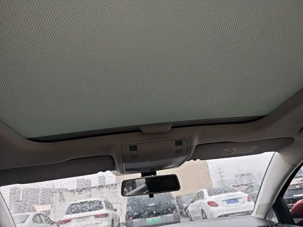 Volkswagen Golf — миниатюра 18