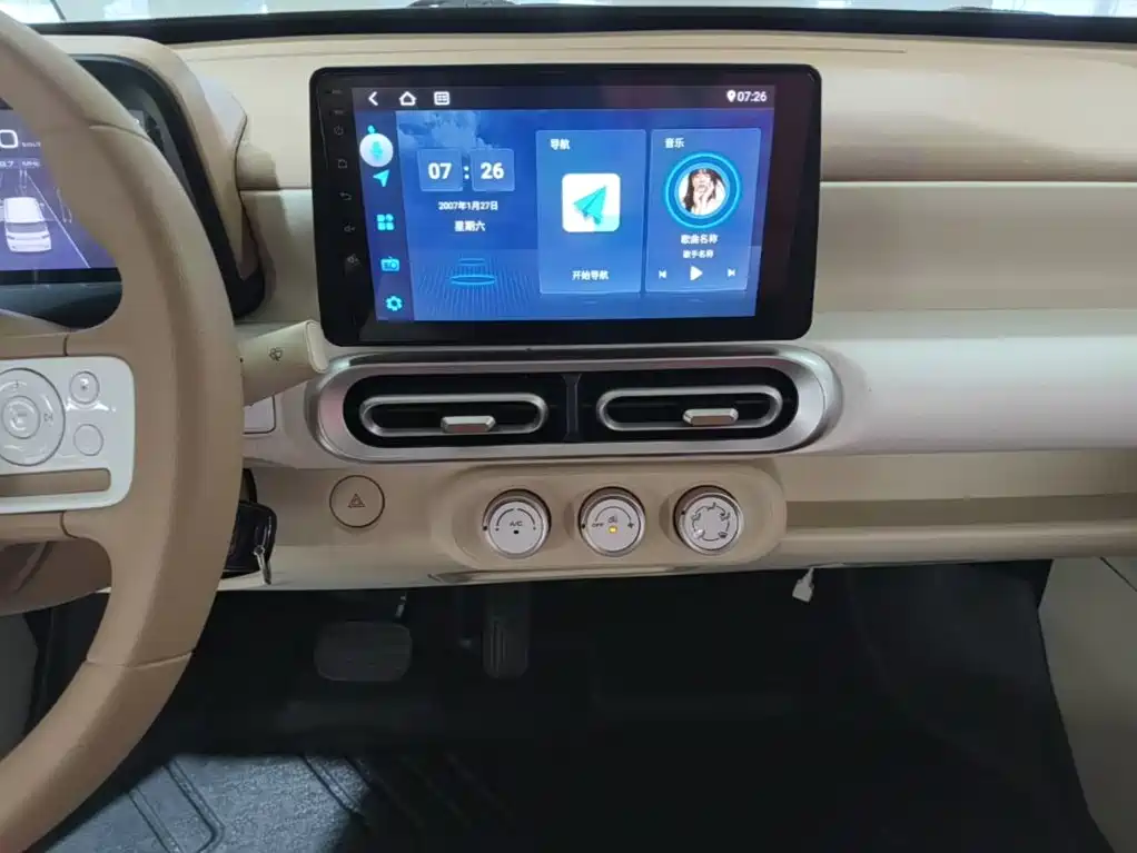 Wuling MINIEV — миниатюра 13