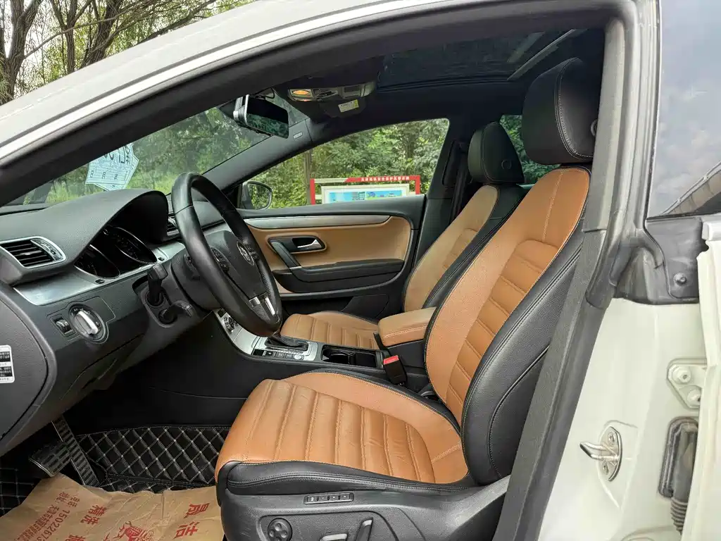 Volkswagen FAW - Passat CC CC 2016 1.8TSI Luxury