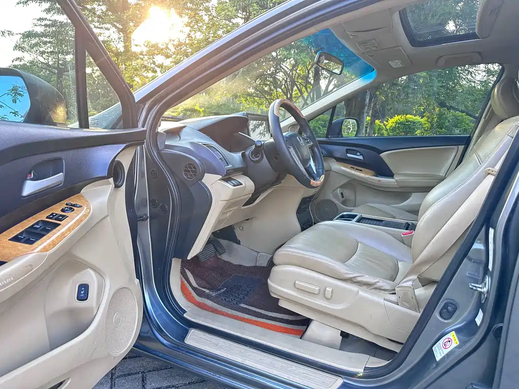 Honda Odyssey 2009 2.4L Luxury