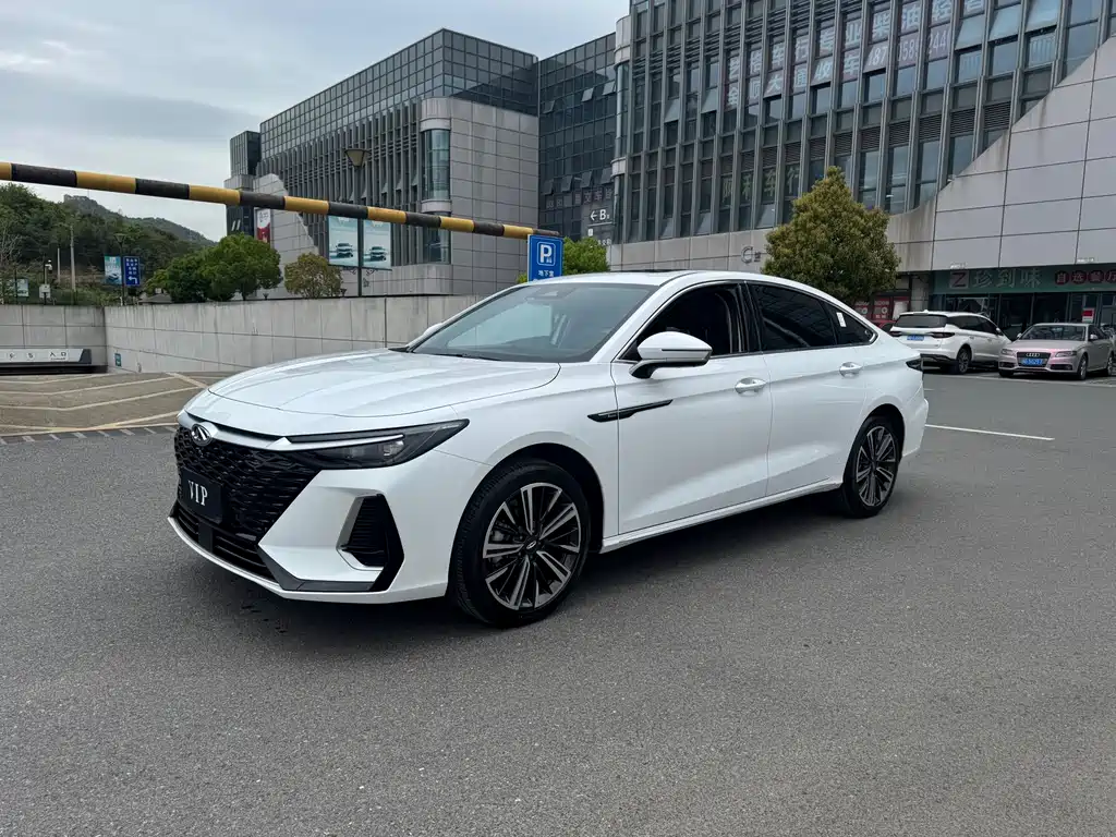 Chery Arrizo 8 2025