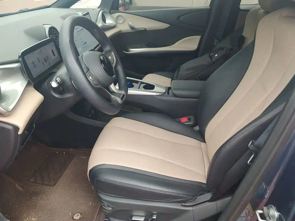 BYD Dolphin — миниатюра 11