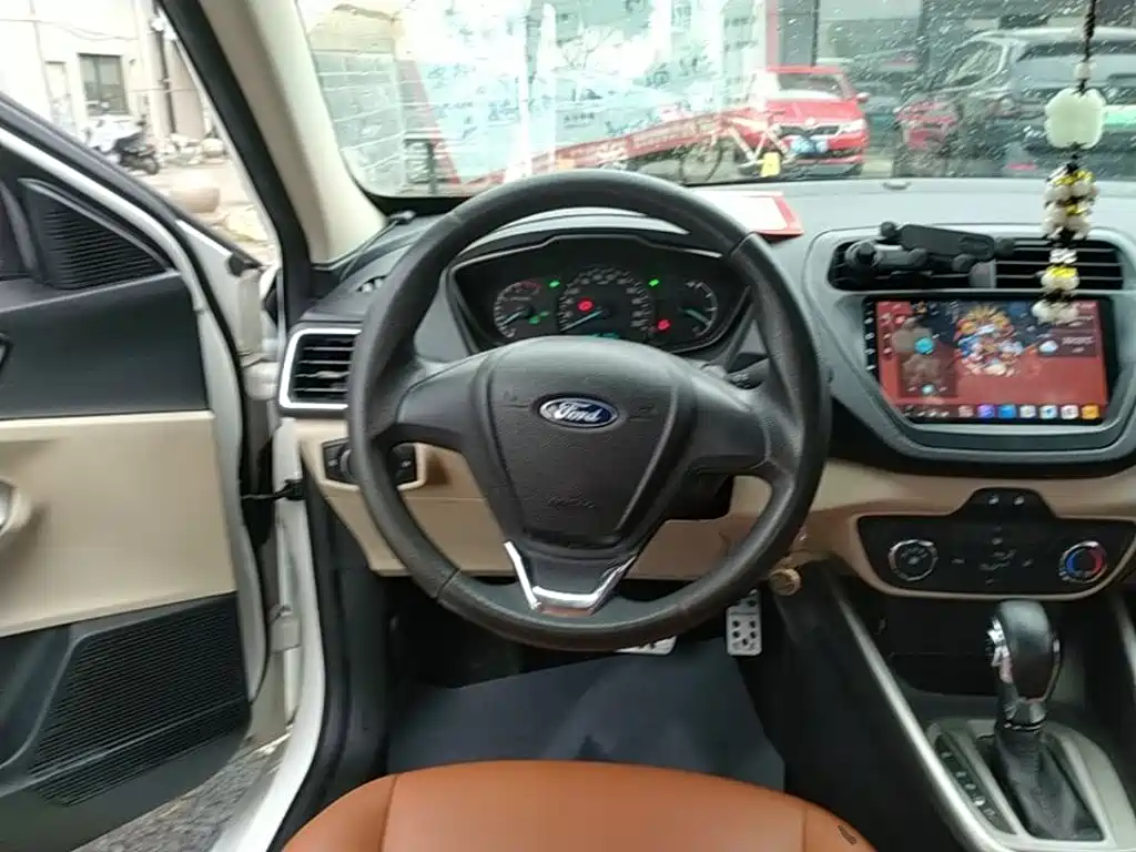 Ford Escort — миниатюра 11