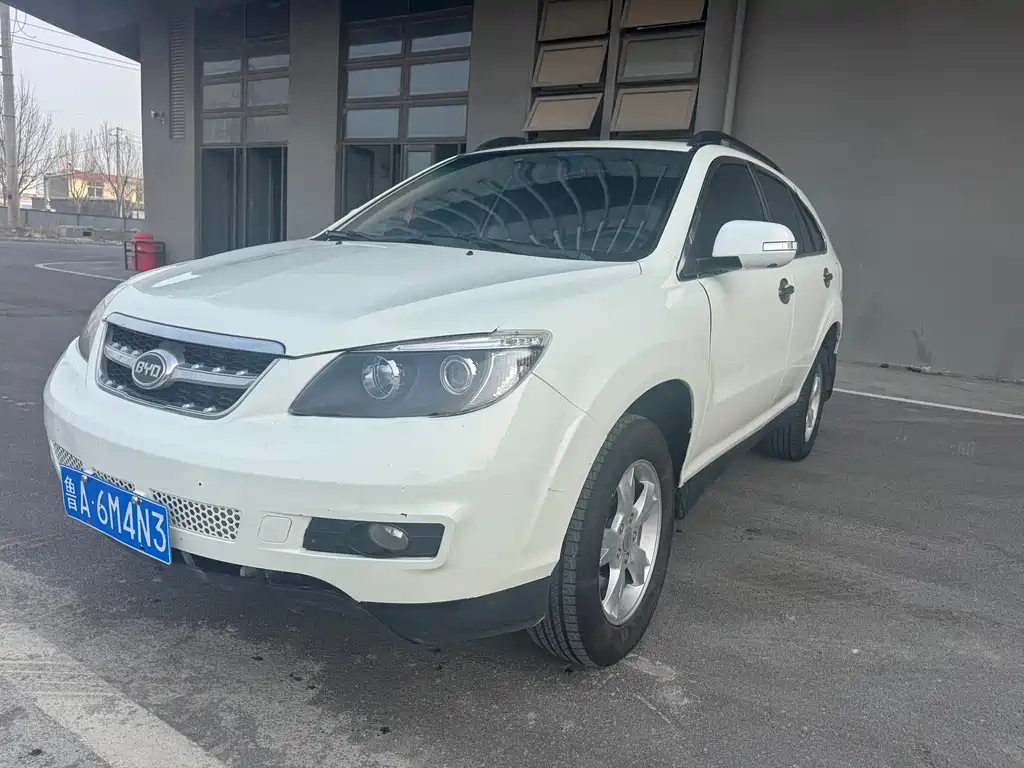 Byd S6 2015