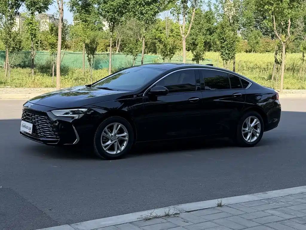 Buick Regal 2024