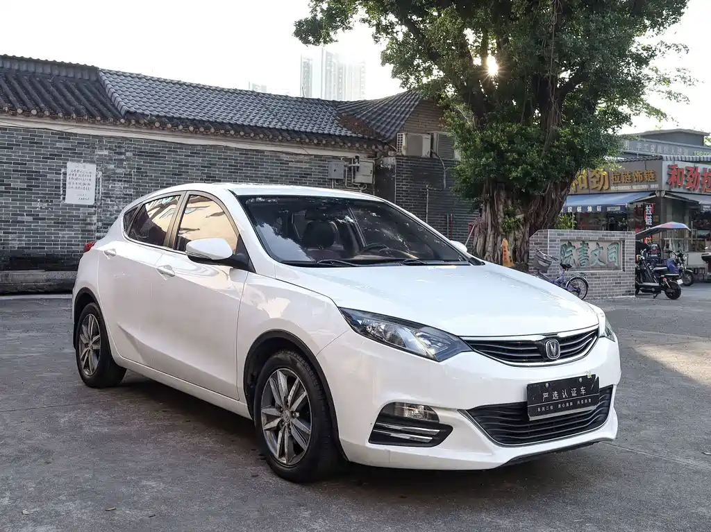 Changan Eado XT — миниатюра 4