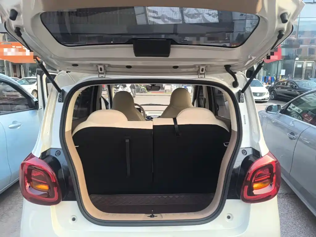 Wuling MINIEV — миниатюра 19
