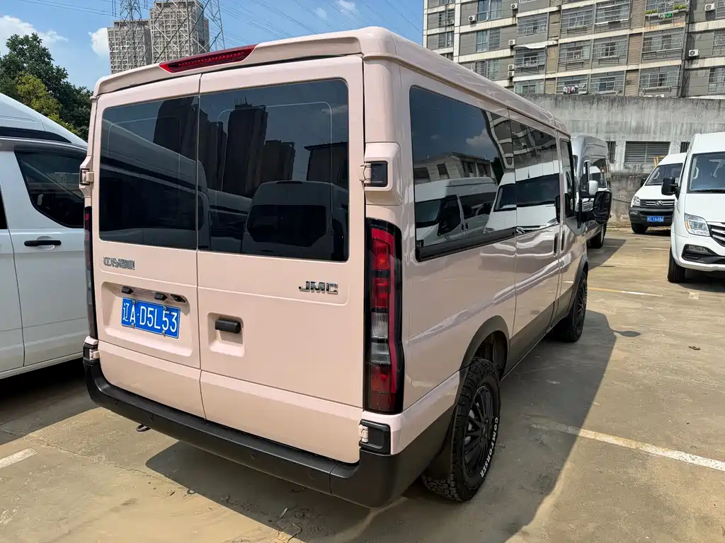 JMC JMC Fushun — миниатюра 7