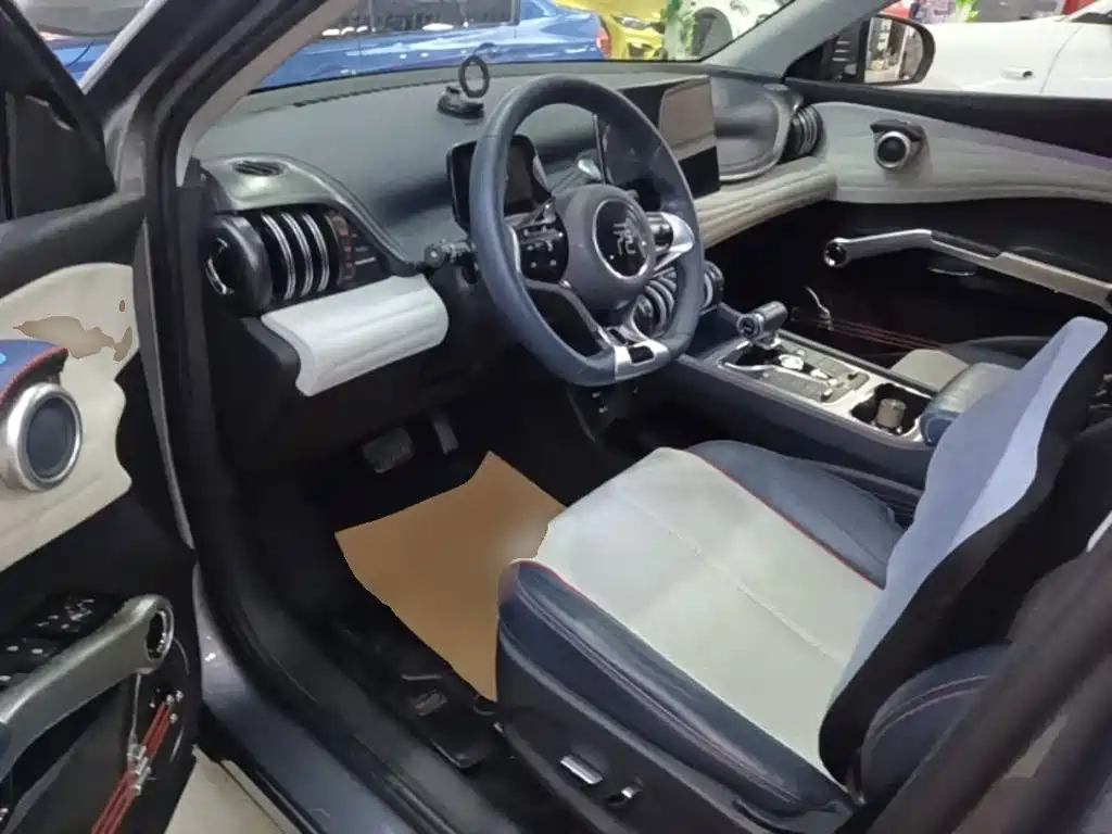 BYD Yuan Plus — миниатюра 16