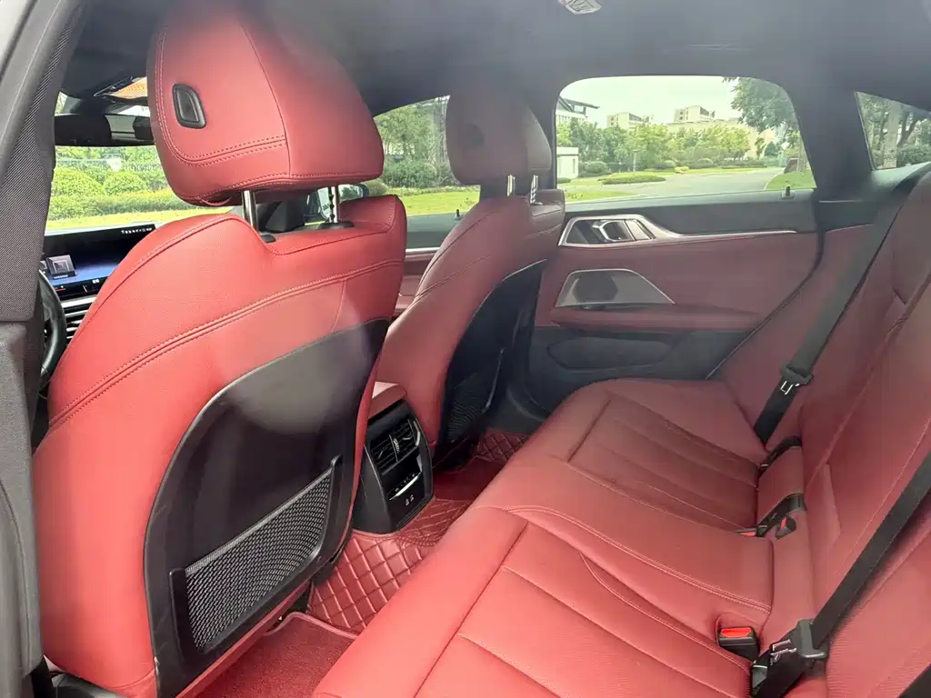 BMW 4 Series — миниатюра 13