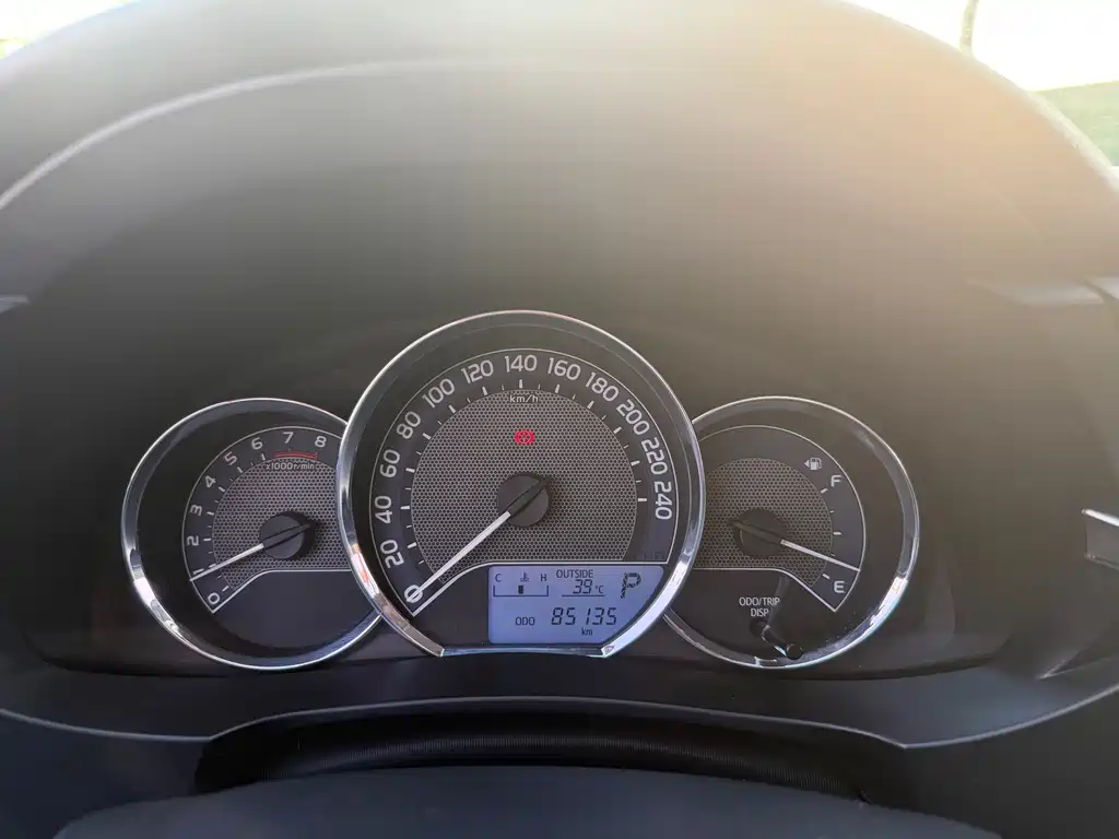 Toyota Corolla Levin 2016 1.6G-L CVT Lead