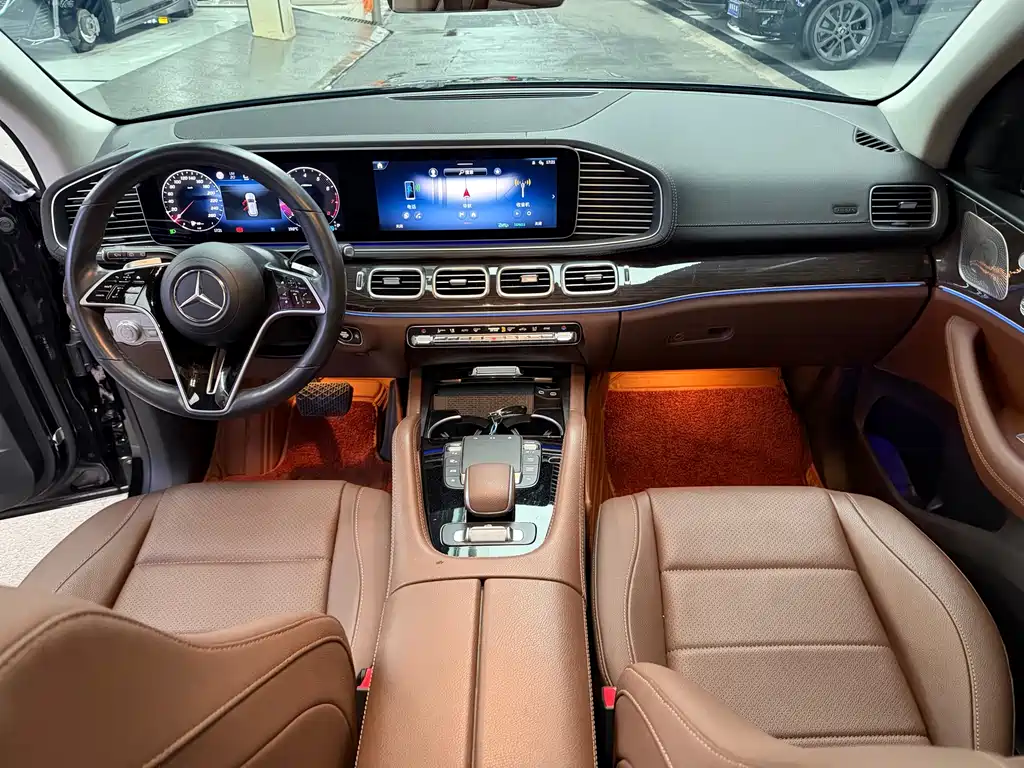 Mercedes-Benz GLE (Import) — миниатюра 12